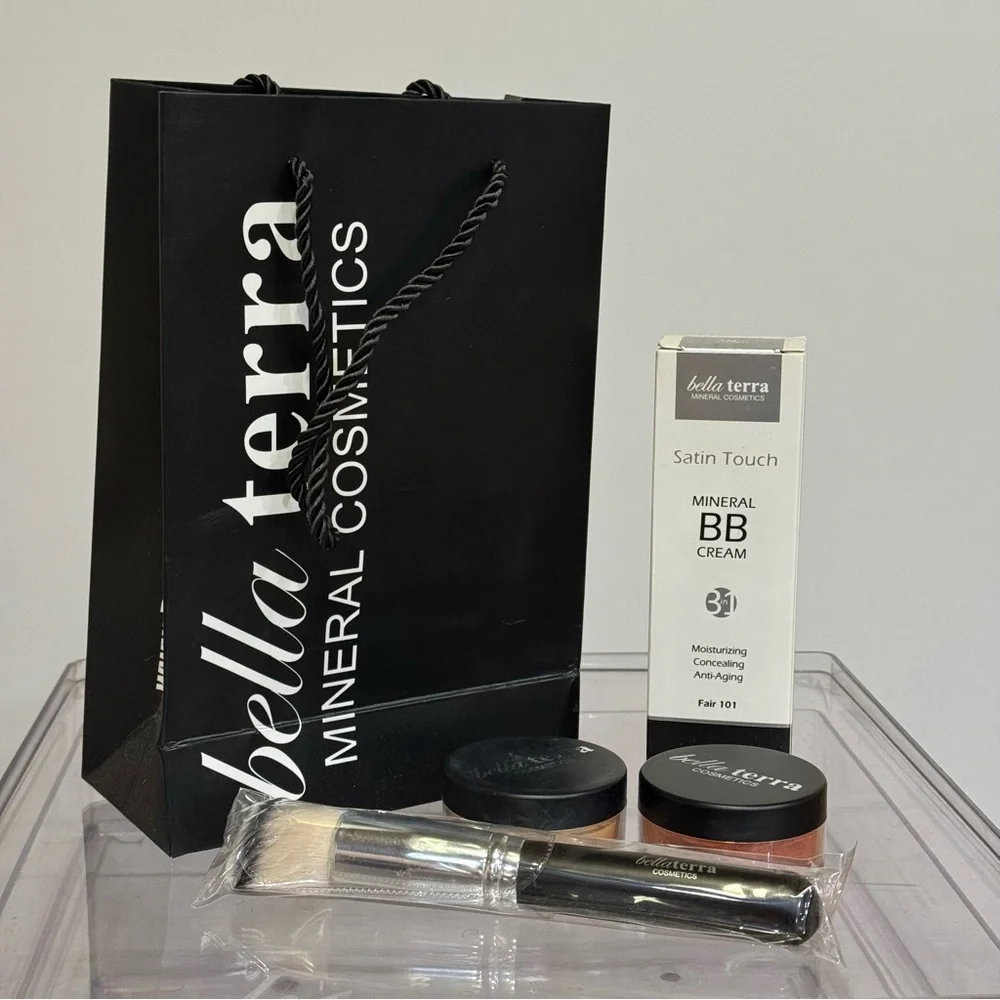 🤎🤎Bella Terra Mineral Cosmetics Kit 🤎🤎